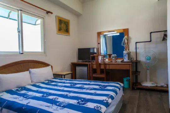 The Hermit Inn Hotels in Wuqi