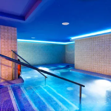 Hotel El Tajo & Spa Отели рядом с достопримечательностью «Арена для корриды в Ронде»