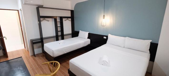 Beds & Friends Hostel Mactan with Pool and Bar Hotels in Cebu