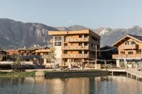 Hôtel les Peupliers - parking