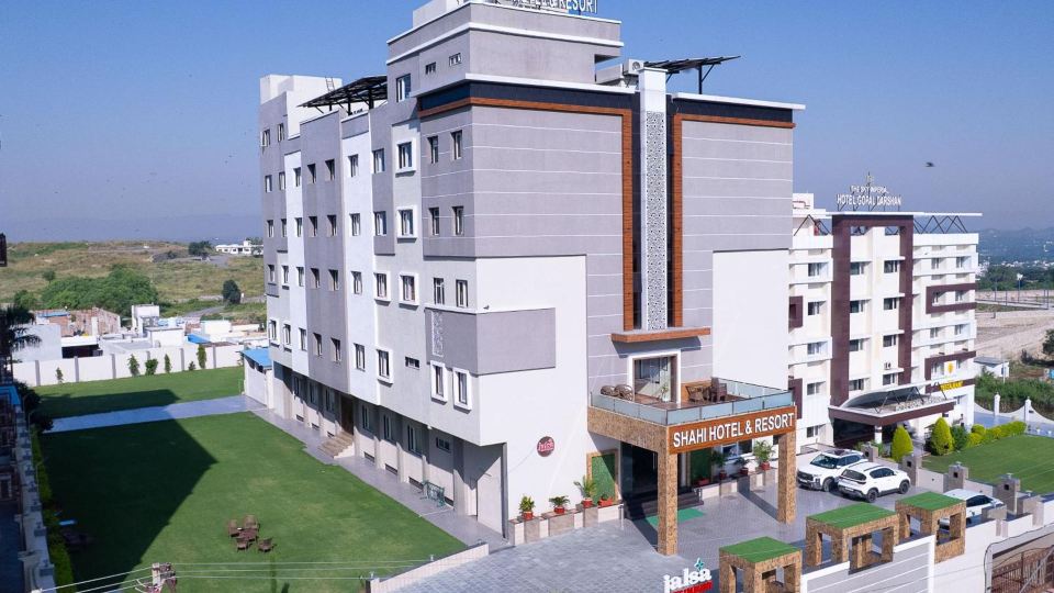 The Sky Imperial - Shahi Hotels & Resort