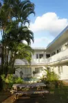 Central Motel - parking