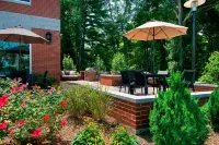 Residence Inn Boston Bridgewater Các khách sạn ở Raynham