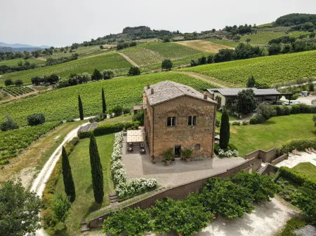 Locanda Palazzone Отели в г. Rocca Ripesena
