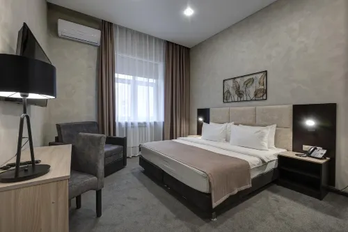 Premier Hotel