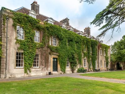 Holbrook Manor & Spa