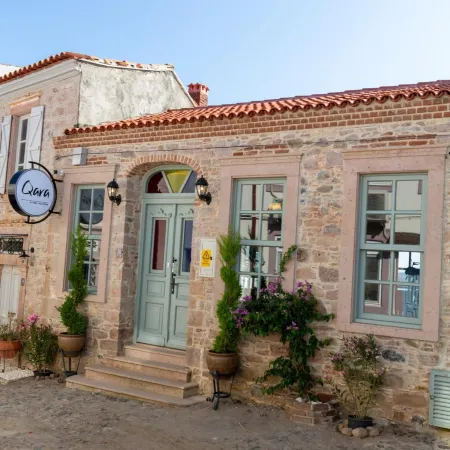 Qara Otel