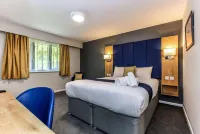Days Inn by Wyndham Warwick North M40 - 2-Star