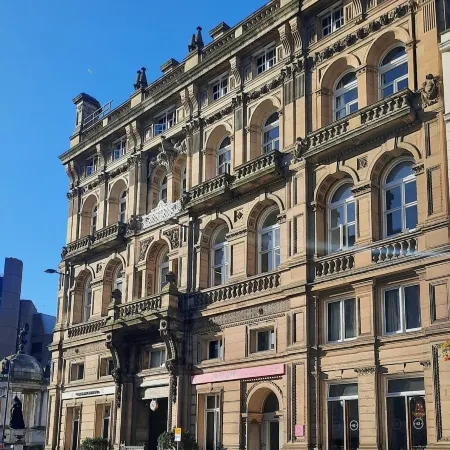 62 Castle Street Hotel Отели рядом с достопримечательностью «Королевское здание Ливерпуля»