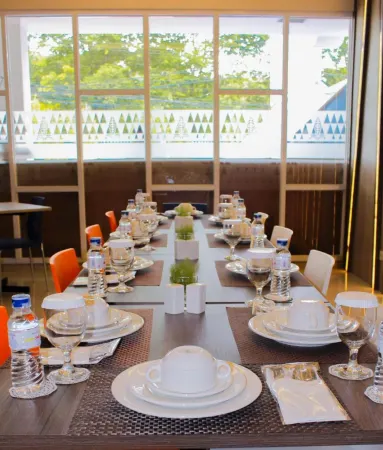 Front One Budget Waena Abepura