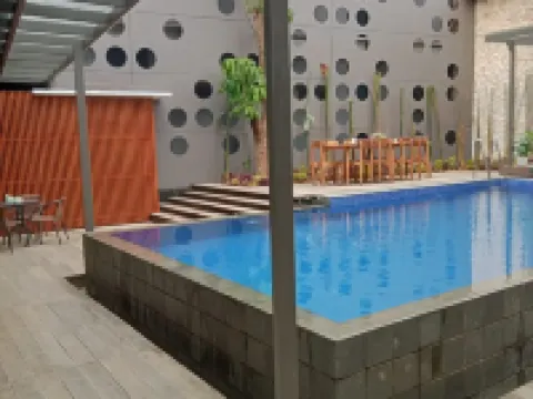 Hotel Emaki Jatinangor - Formerly Jatinangor Hotel & Restaurant Hotel di Sumedang Regency