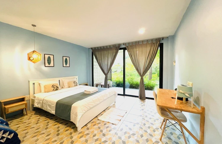 รูปภาพของคีรีตะวัน