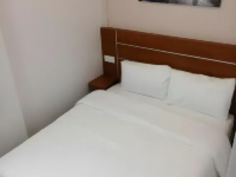 โรงแรมโดตา โรงแรมในอาโลร์เซอตาร์