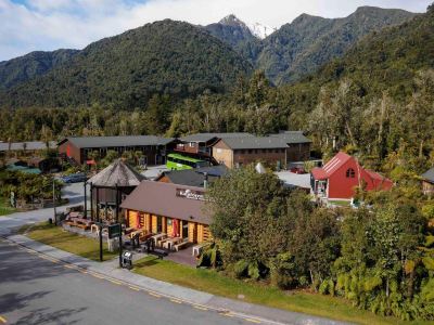 Rainforest Retreat