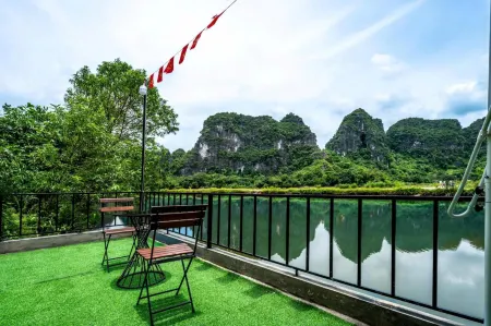 Tràng An Sunny River Homestay Отели рядом с достопримечательностью «Hua Lu Tam Coc»
