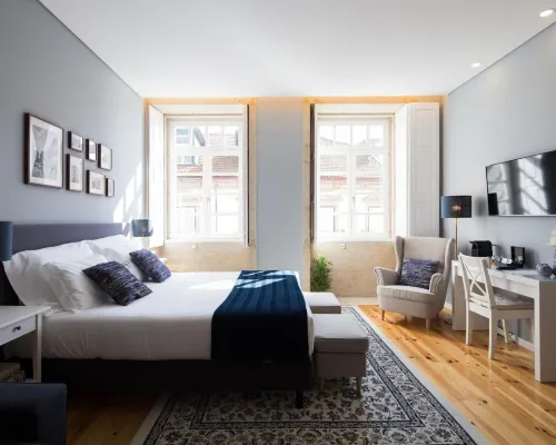 Virtudes City Lofts Hoteles cerca de Plaza de la Ribeira