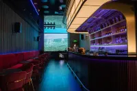 Adagio Doha - bar