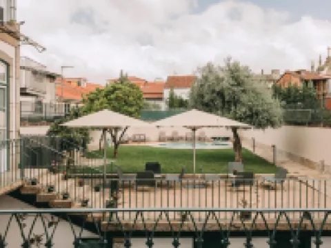 Torel Royal Court Hotels near Guimarães Castle