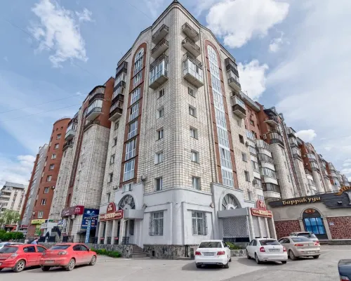 ジュコフ・オテリ オムスクのホテル