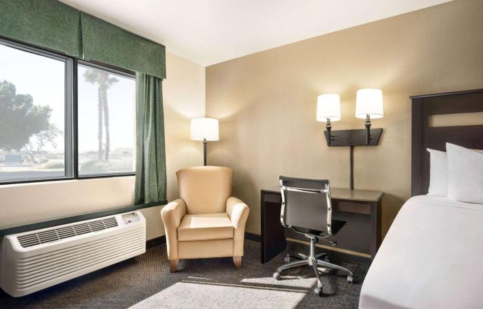 Travelodge by Wyndham Yuma