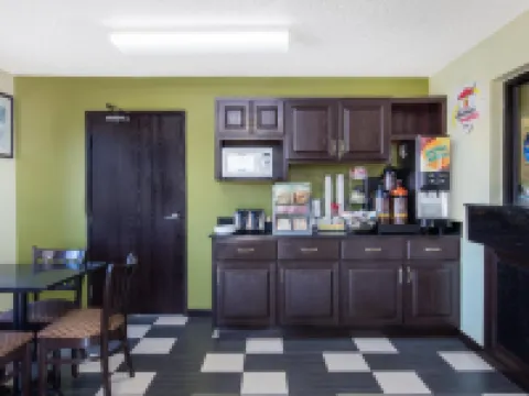 ซุปเปอร์ 8 บายวินด์แฮม อะเบอร์ดีน MD โรงแรมในอะเบอร์ดีน