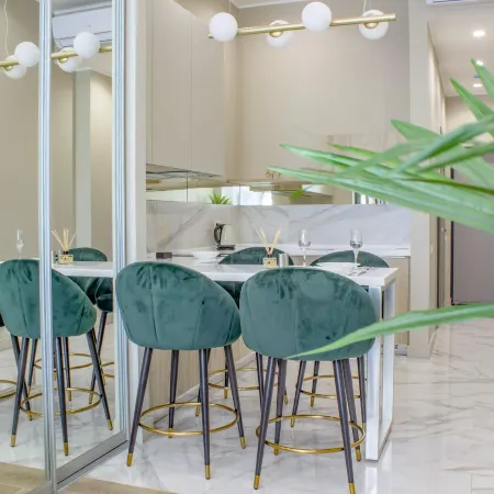 Отель Mirror Residence
