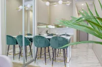 Mirror Residence Hotel
