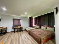 Rong-Ka-Fair Hotel di Khlong Muang