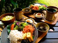 Akachichi Guesthouse - Hostels