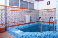 Domino Hotel A.M.Gorkiy Childhood Museum 주변 호텔