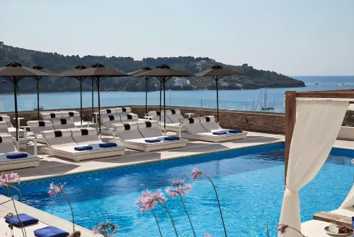 Skiathos Living - parking