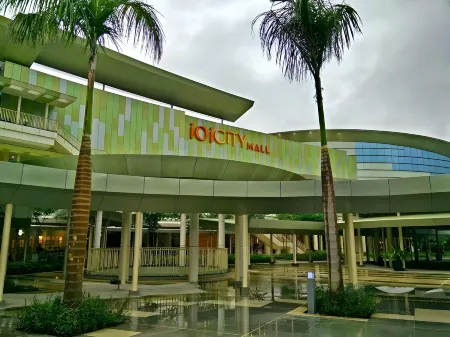 Sun Inns Hotel Equine, Seri Kembangan Отели рядом с достопримечательностью «Фарм Ин Сити»