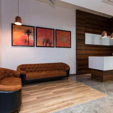 Hotel Solitaire, Indore