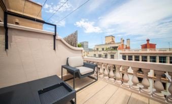 You Stylish Diagonal Apartments