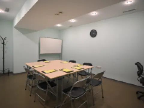 Mayak Korpus Irtyish Hotel オムスクのホテル