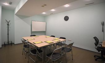 Mayak Hotel Korpus Om