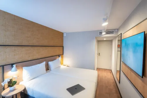 Ibis Paris Nord Porte de Saint Ouen Photos