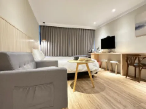 Yoshi Hotel - Tainan Station Branch Hotels in Tainan