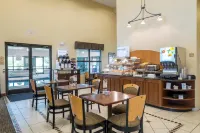 Wingate by Wyndham Waynesboro - Frühstück