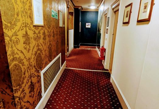 애버딘 호텔 시설