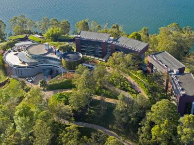 The Brown, Guatape, Autograph Collection
