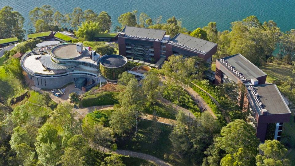 The Brown, Guatape, Autograph Collection