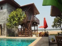 นาเวียงแก ริเวอร์วิว รีสอร์ต - รีสอร์ท
