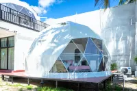Infinity Beach Club - Hostel