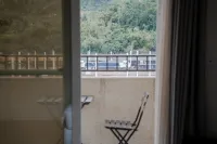 Cozy Green Guesthouse