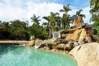 Big4 Tasman Holiday Parks - South Mission Beach - bar