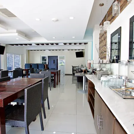 Candlewood Suites CELAYA by IHG