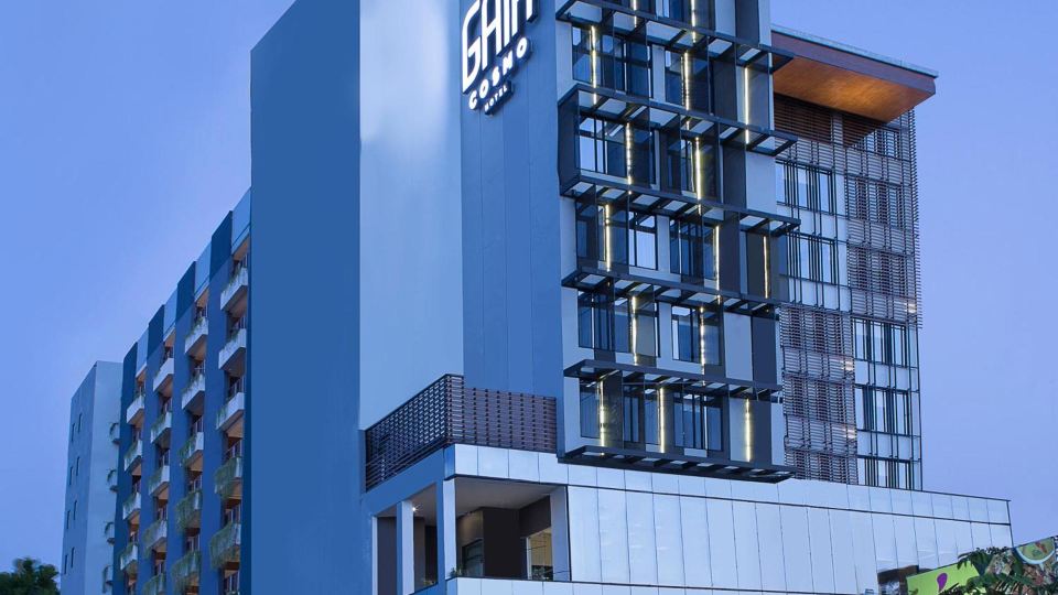 Gaia Cosmo Hotel