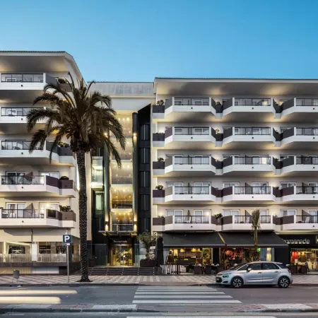 Aqua Hotel Promenade & Spa 4Sup