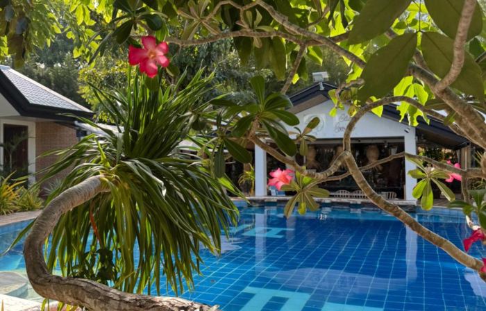 Deep Forest Garden Hotel